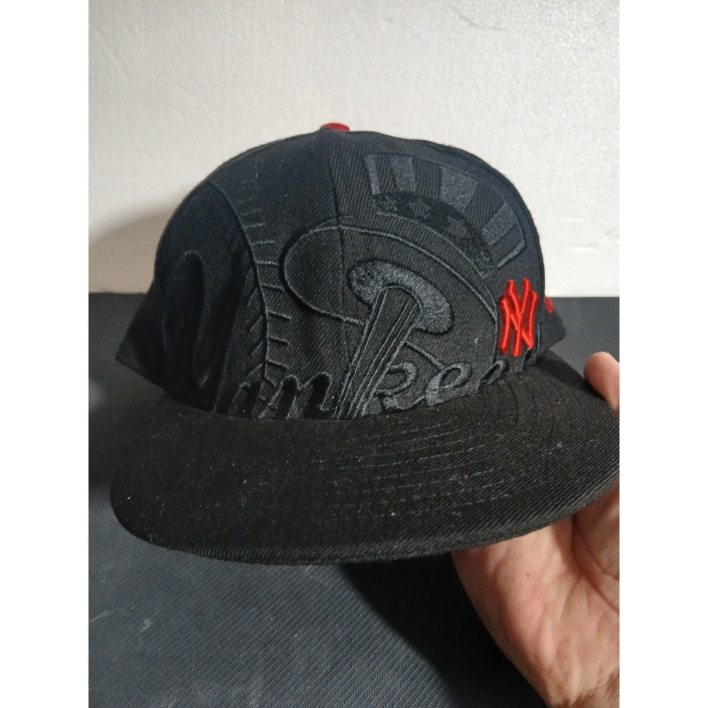 New York Yankees New Era Hat Cap Fitted Adult 7 3/8 Black 100% Wool 59Fifty MLB